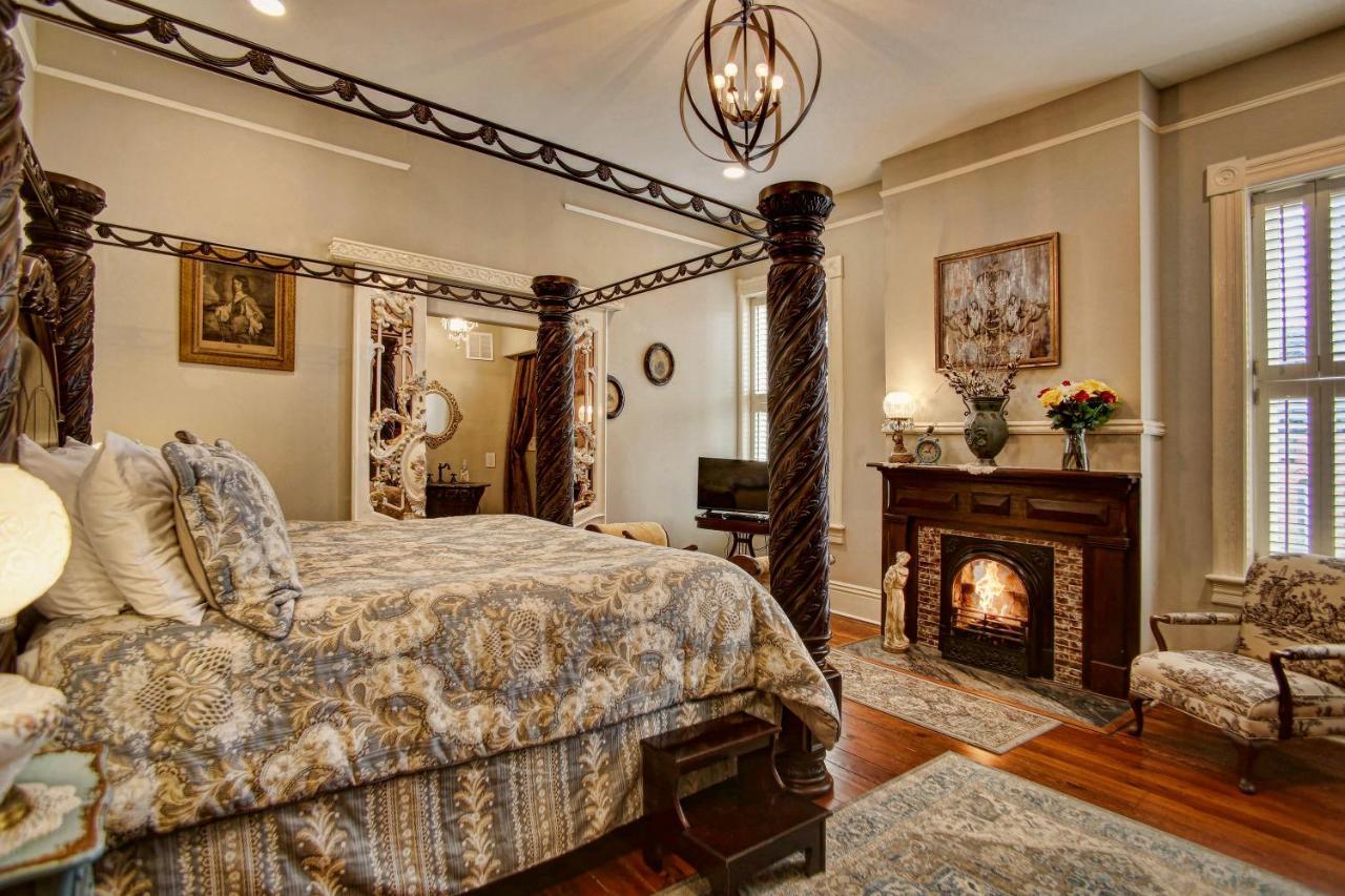 McMillan Inn Savannah Bagian luar foto