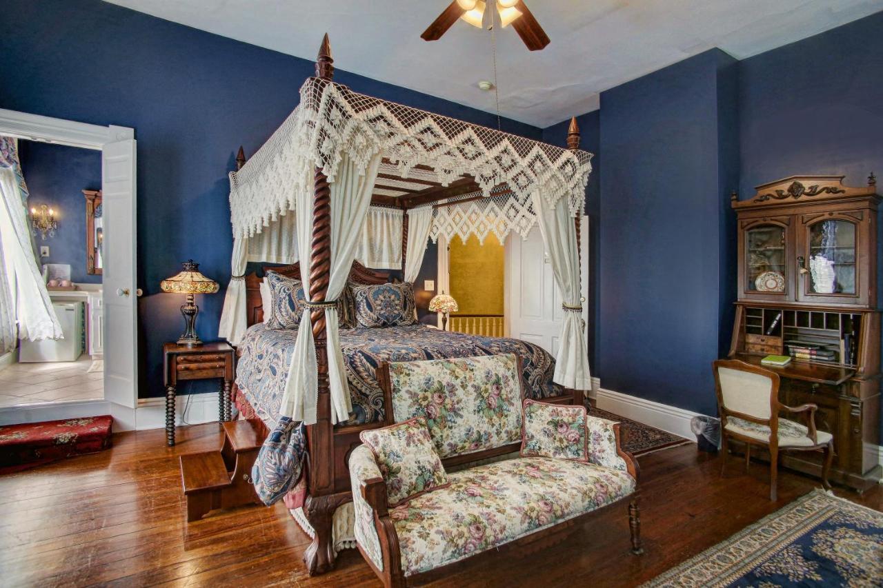 McMillan Inn Savannah Bagian luar foto