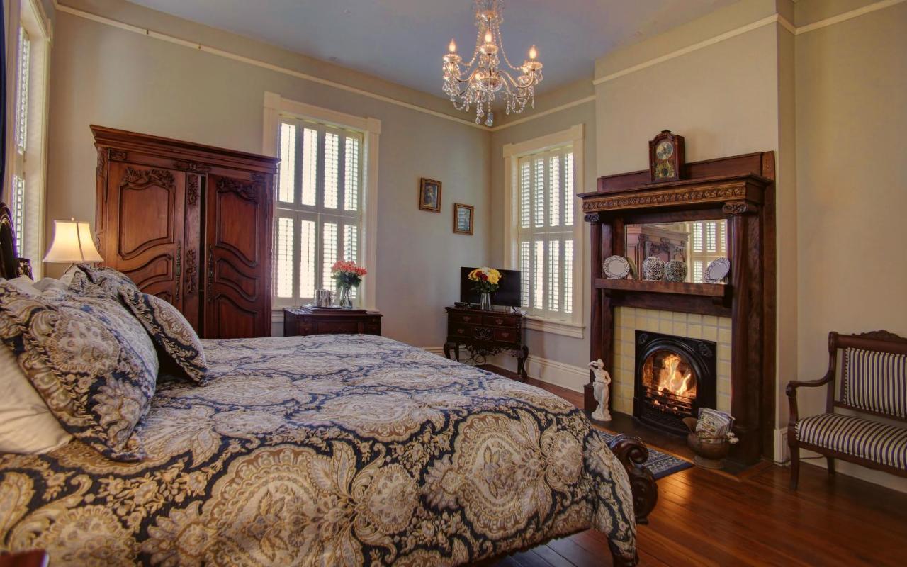 McMillan Inn Savannah Bagian luar foto